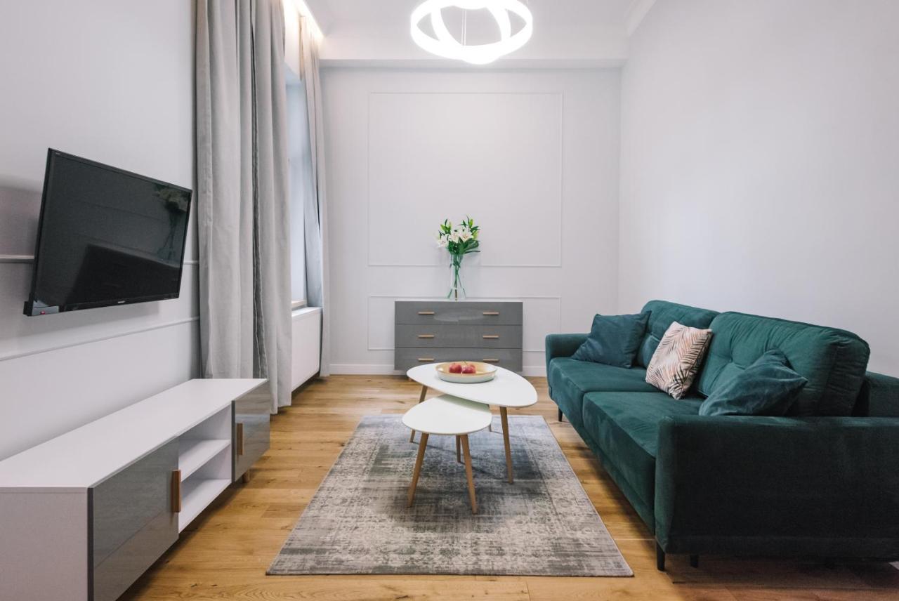 Movart Boutique Aparthotel Краків Екстер'єр фото