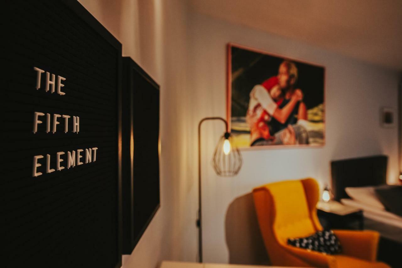 Movart Boutique Aparthotel Краків Екстер'єр фото