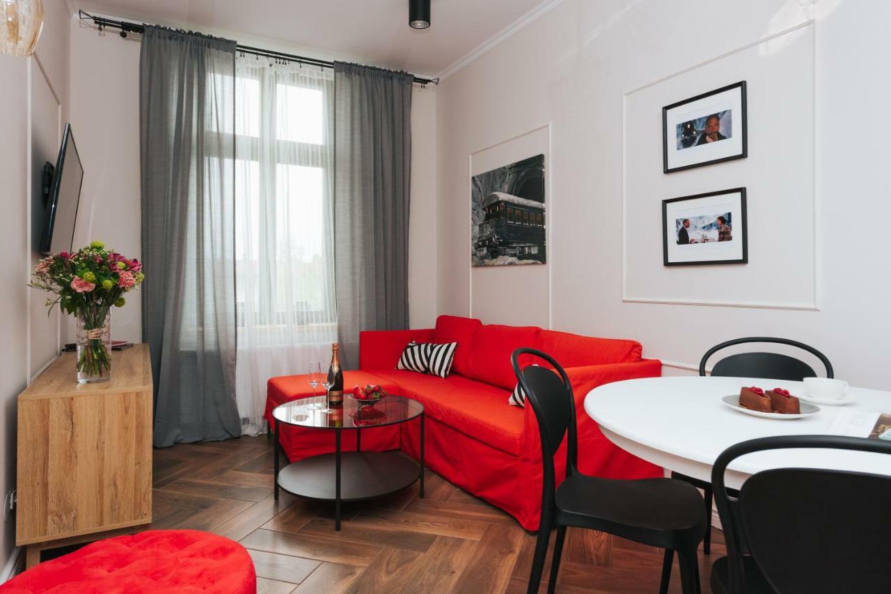 Movart Boutique Aparthotel Краків Екстер'єр фото