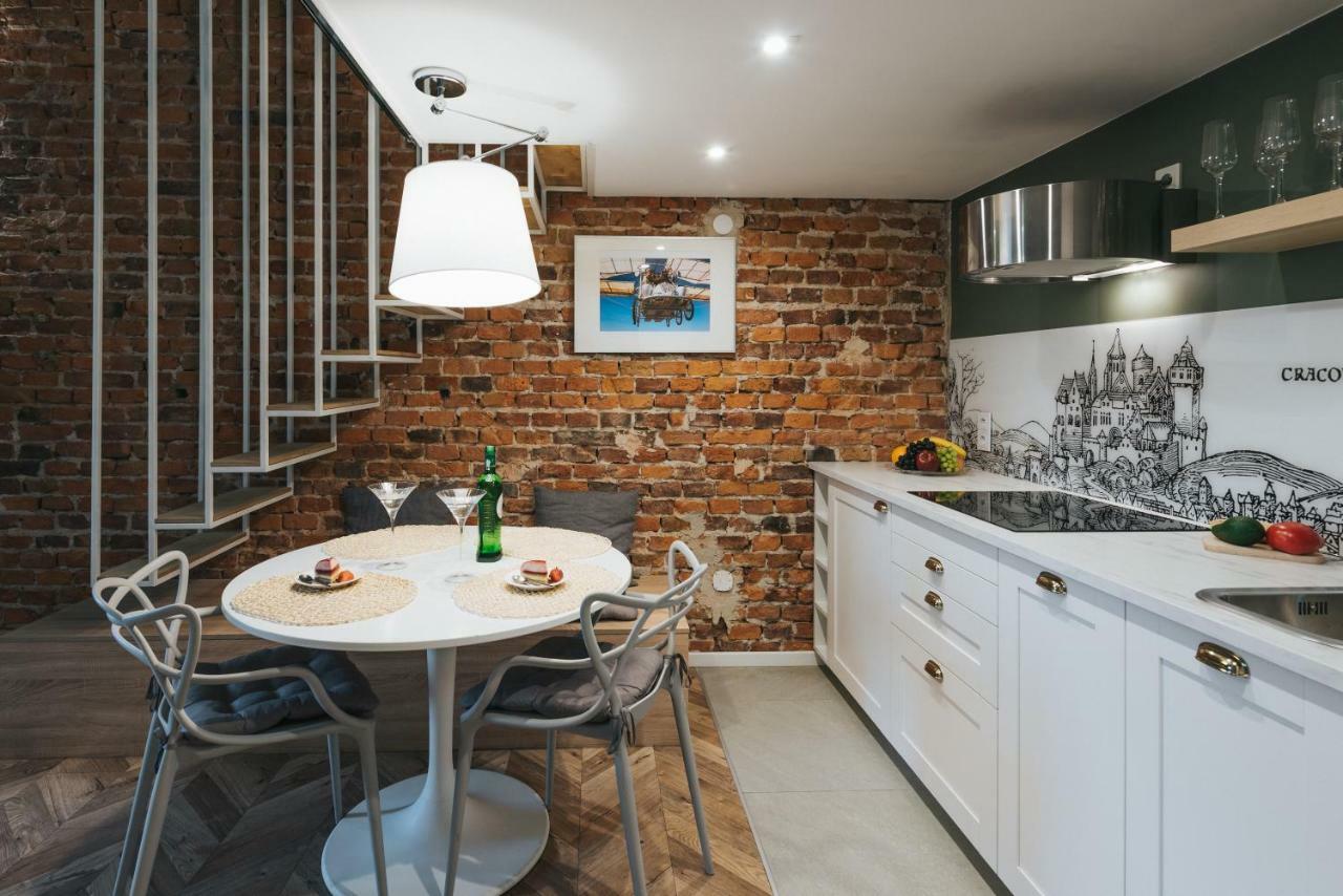 Movart Boutique Aparthotel Краків Екстер'єр фото