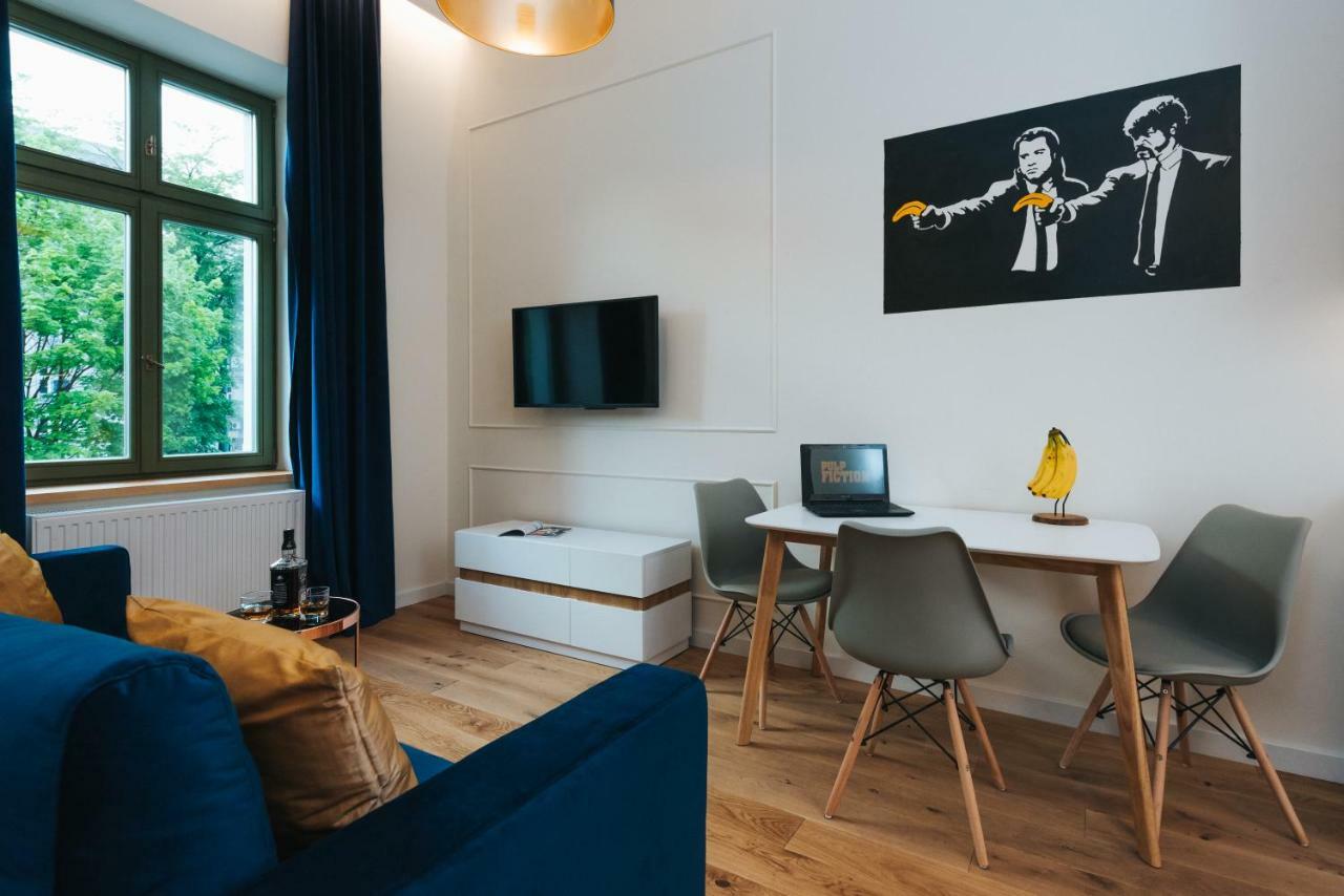 Movart Boutique Aparthotel Краків Екстер'єр фото