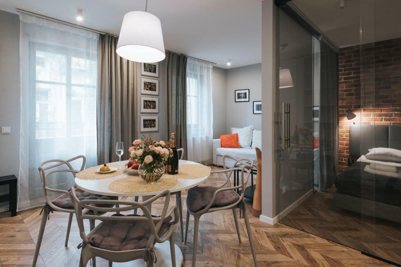Movart Boutique Aparthotel Краків Екстер'єр фото
